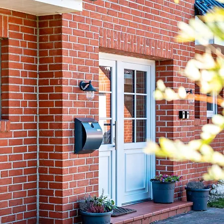 Haus Ankerplatz דירה *